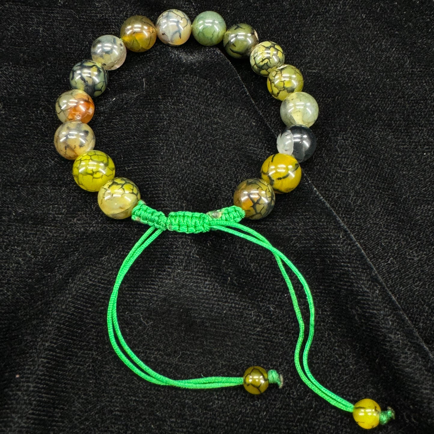 Azadi Sale - Shajri Aqeeq Stone Bracelet, Unisex – Free Size Fit for All( 16 Beads ,10mm Size), Natural Original Gem-stone