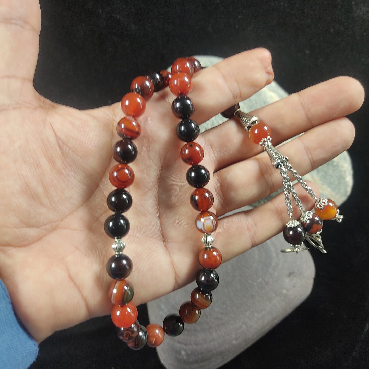 Red & Black ( Sulaimani) Aqeeq Stone Tasbih 10 mm Size /33 Beads