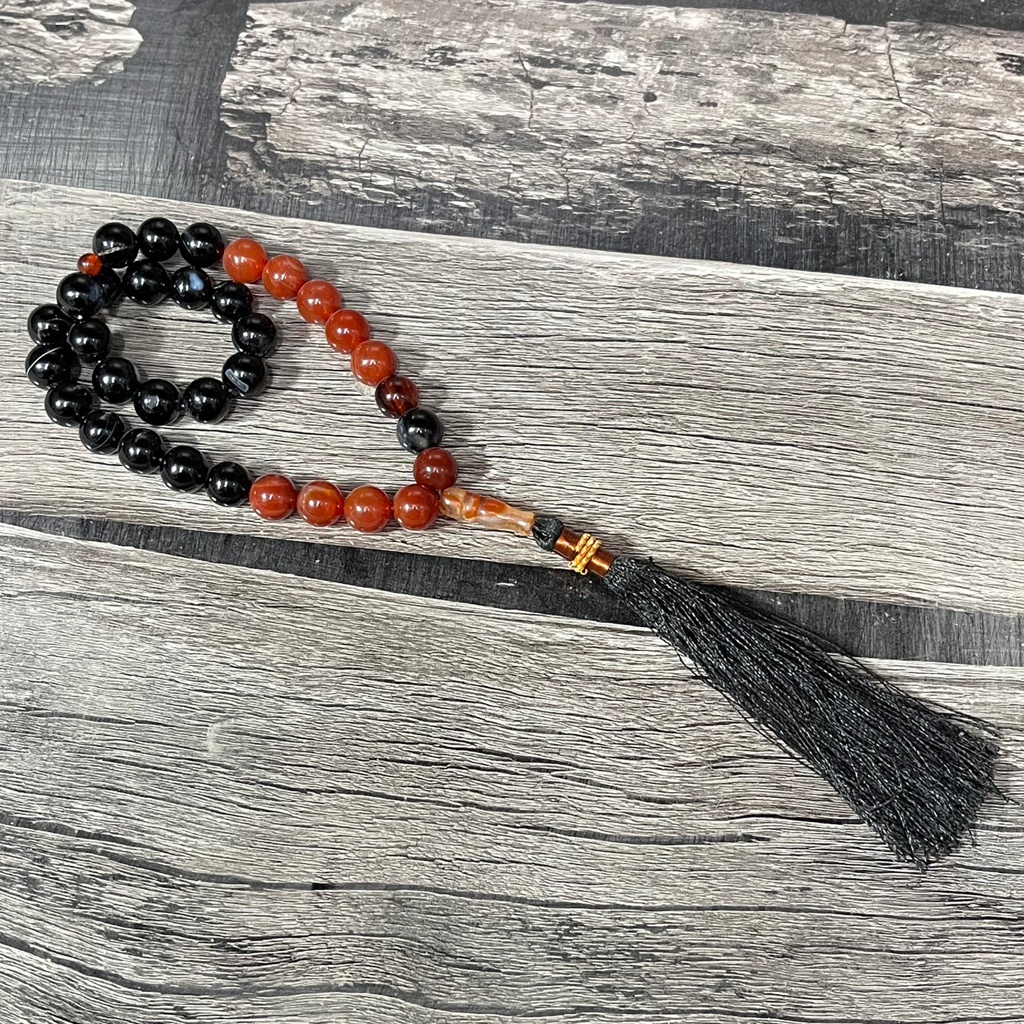 Red & Black (Sulamaini) Aqeeq Stone Tasbih 12mm 33 Beads Beads