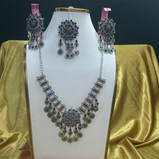 Halima Sutan The Necklace Set By Stonage