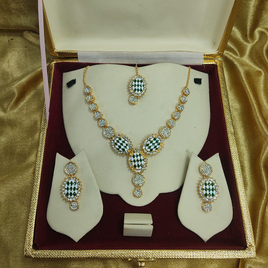 Zaha The Necklace By Stonage