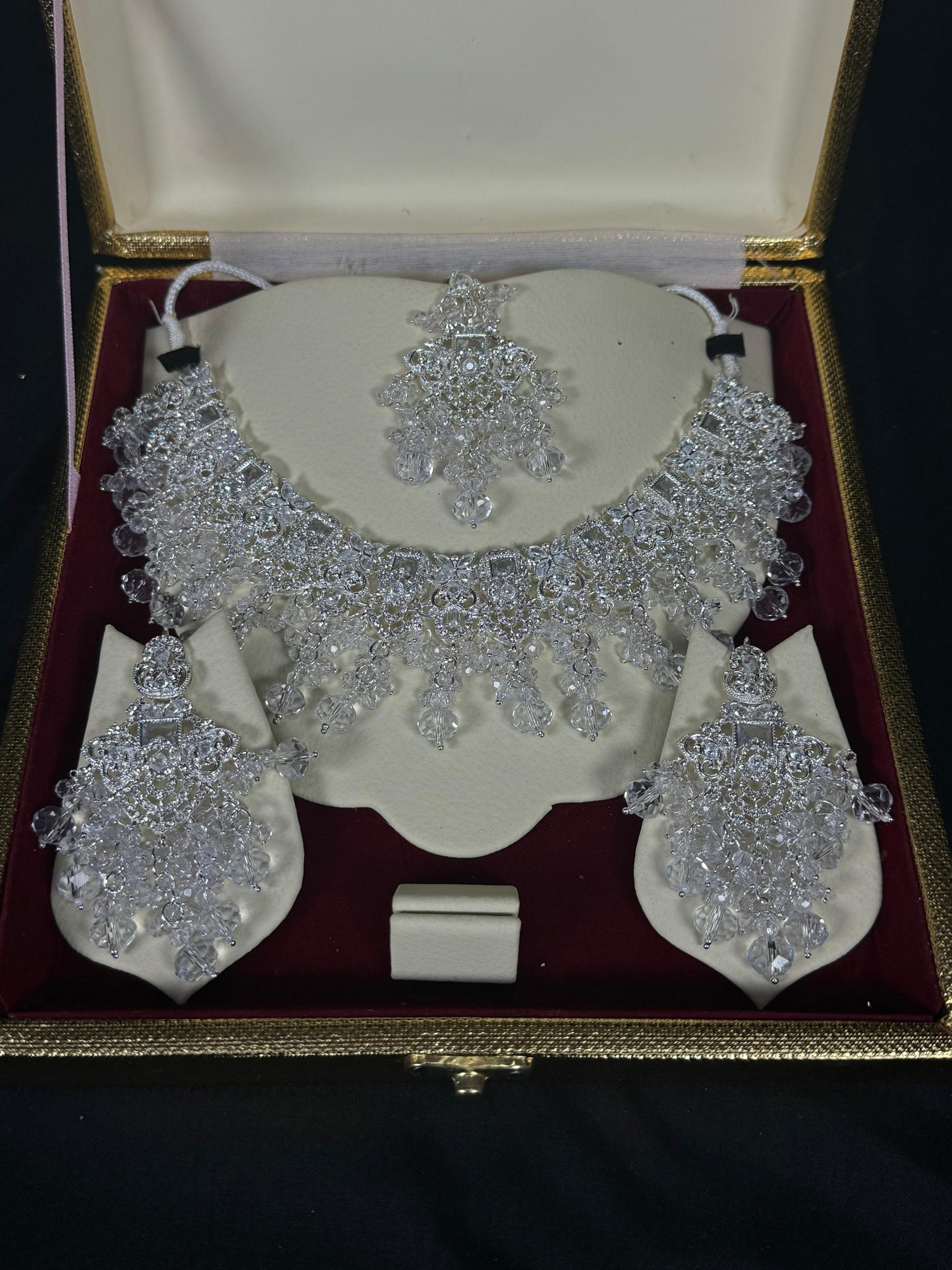 Sirinnah The Necklace By Stonage