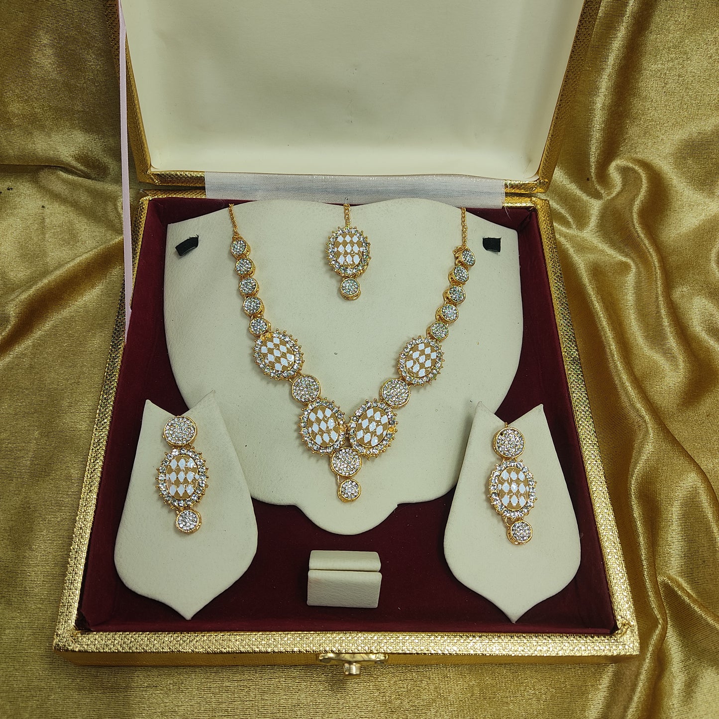 Zaha The Necklace By Stonage