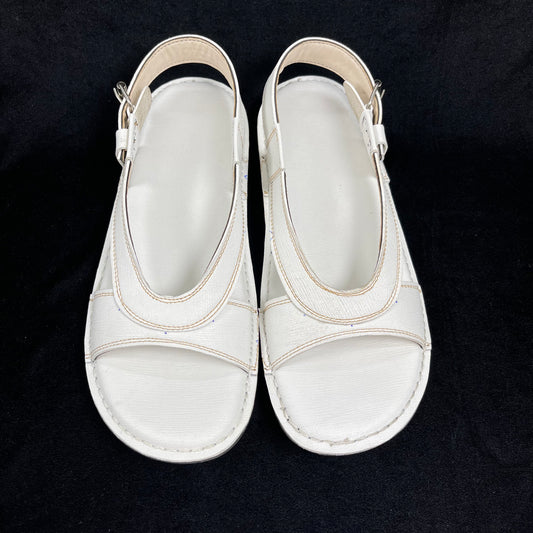 Handmade Leather Slippers for Hajj & Umrah