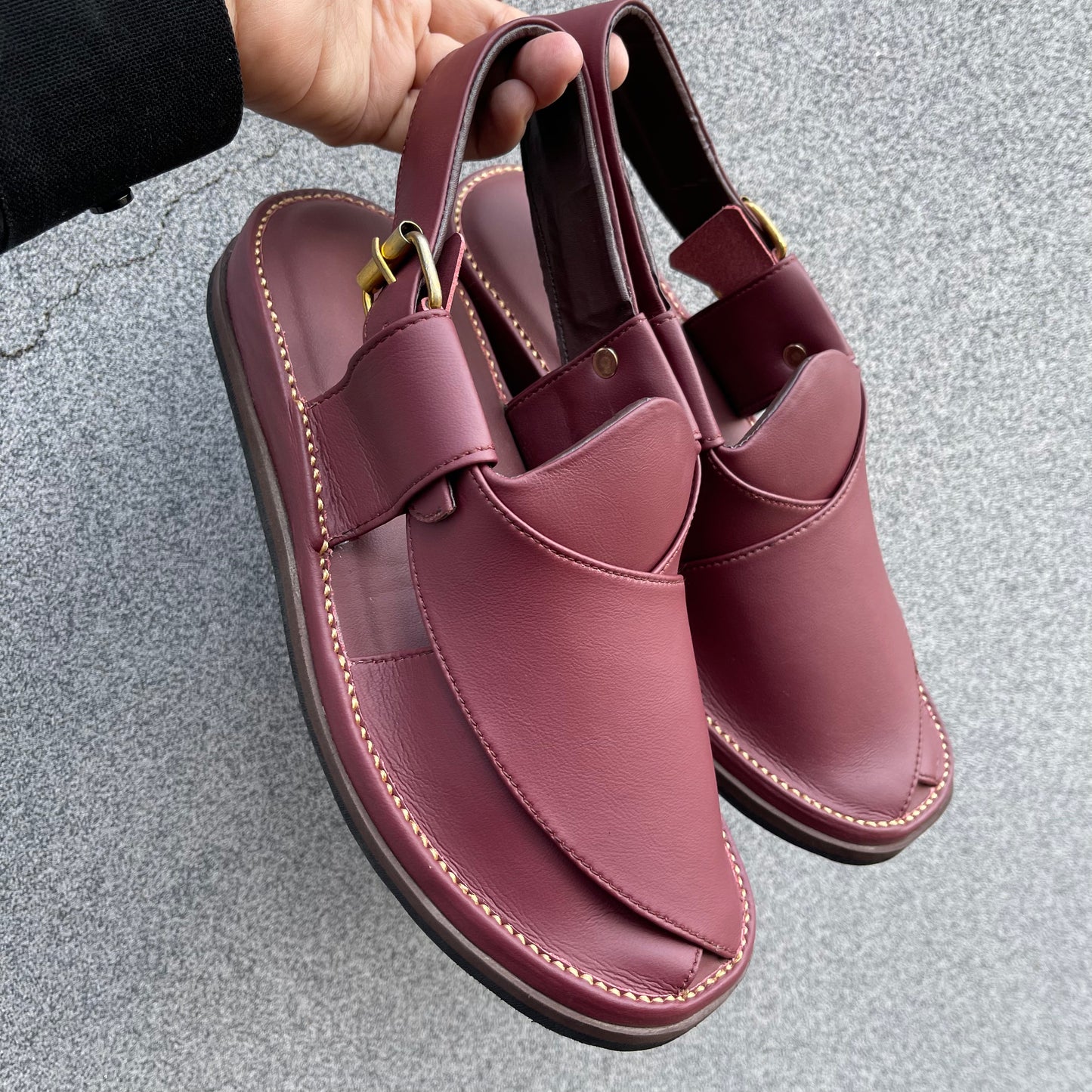 Pehshawri - Naram Qadam-Pro-Marron.