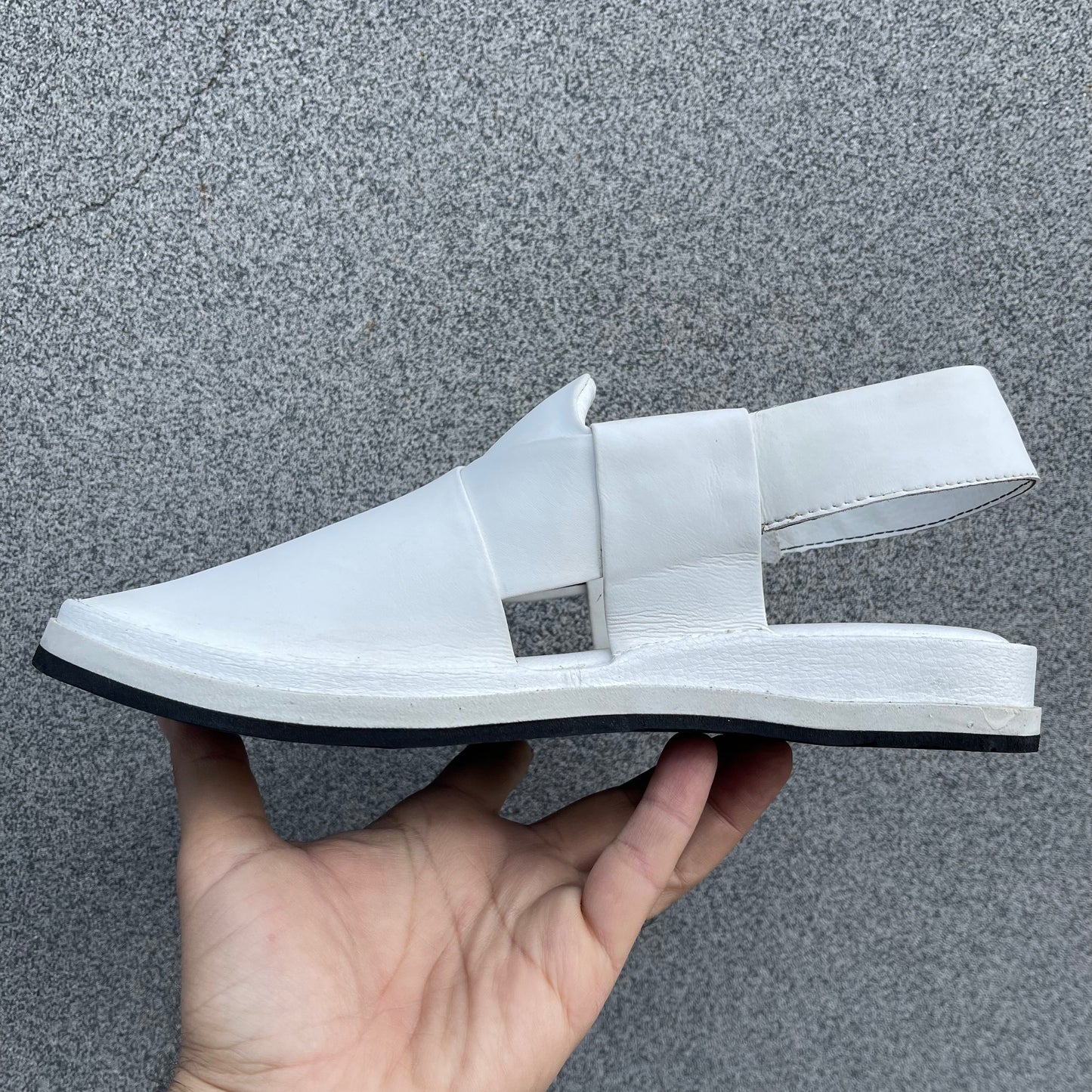 Pehshawri - Naram Qadam-Pro- White