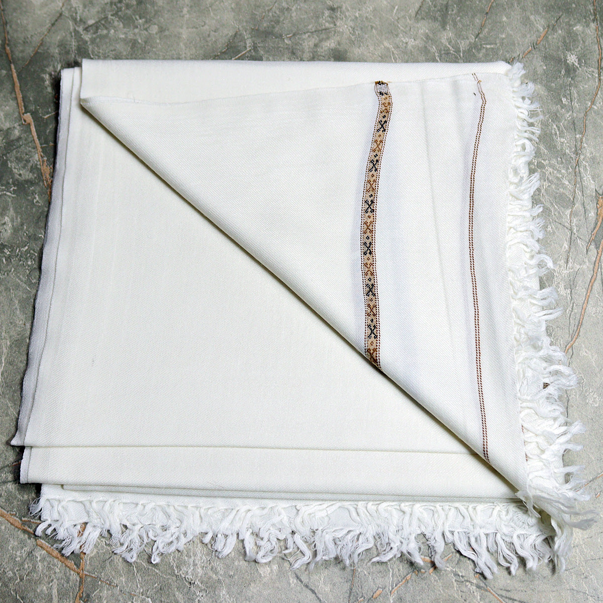 Pashmina (پشمینہ)  96 Swati Handmade  Shawl Off-White.