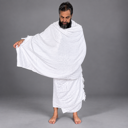 Pure Cotton Zig-Zag Pattern Towel Ihram Set (2 Pieces) – Soft & Absorbent Double-Sided