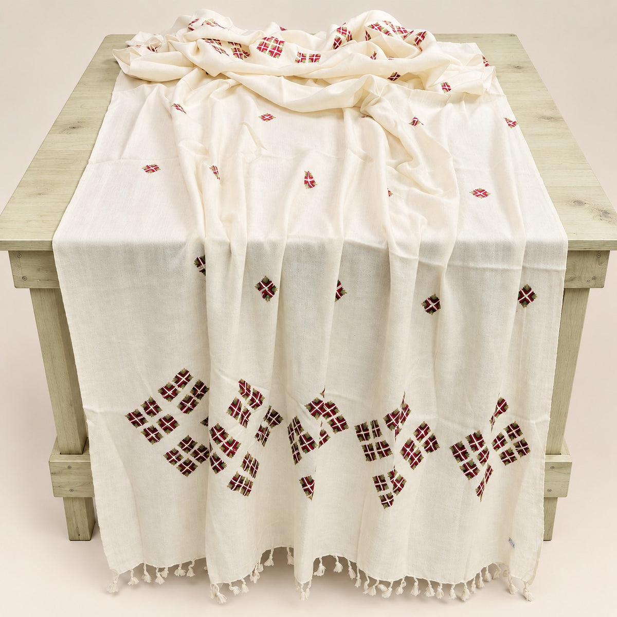 Mehrun — Kani Handmade Kashmiri Pure Wool Shawl  Off-white Color  (LKS-06)